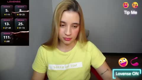 Snapshot of ambar_lynn chatting on 8, 7, 2026 mbar online show from 8, 7, 2026