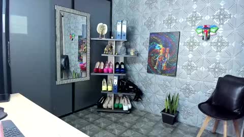 Snapshot of ambar_rose2 chatting on 18, 12, 2024 ambar rose2 online show from 18, 12, 2024