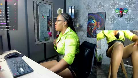 Snapshot of ambar_rose2 chatting on 23, 12, 2024 ambar rose2 online show from 23, 12, 2024