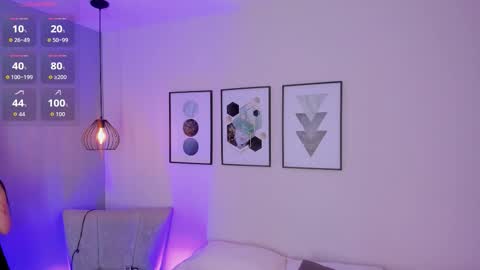 ambarevans_ online show from 25, 10, 2025