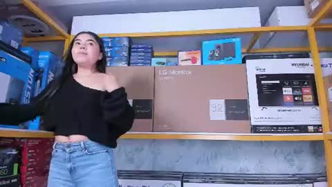 Snapshot of ambarina_ chatting on 8, 7, 2026 Ambarina online show from 8, 7, 2026