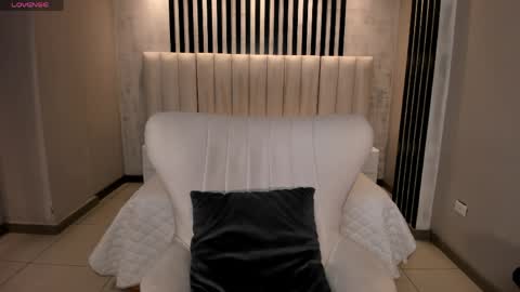 Ambar  online show from 2, 4, 2026