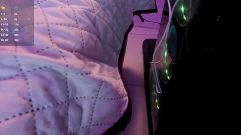  Amber  online show from 4, 4, 2026