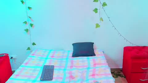 ambel_rose online show from 2, 3, 2025