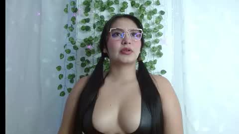 Amber  online show from 22, 3, 2026