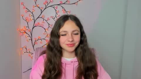 Amber online show from 5, 4, 2026