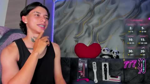 Snapshot of amber_adams_ chatting on 4, 5, 2026 Amber online show from 4, 5, 2026