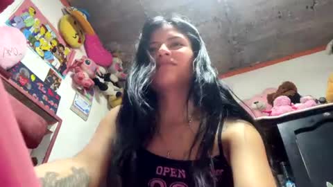 Snapshot of amber_bailey01 chatting on 17, 6, 2026 Luu online show from 17, 6, 2026