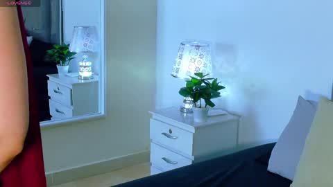 amber_bull online show from 11, 4, 2026