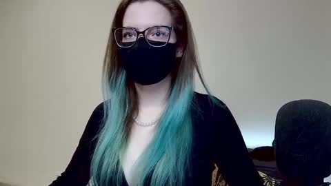 Amber non-nude model online show from 2, 3, 2025
