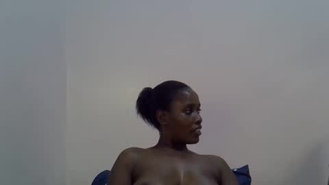 amber_cutie2 online show from 3, 10, 2025