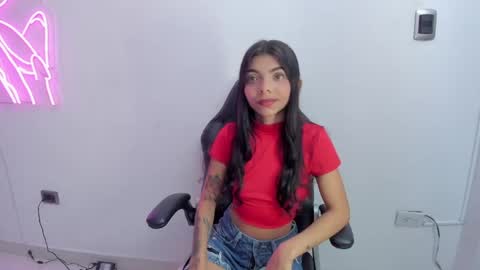 amber_harriis online show from 19, 4, 2026