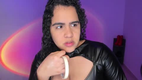 Snapshot of amber_smith20 chatting on 24, 6, 2026 find me here --- online show from 24, 6, 2026