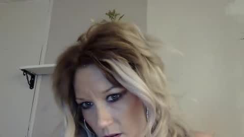 Snapshot of amberdesmond722 chatting on 23, 5, 2026 Kaligirll online show from 23, 5, 2026