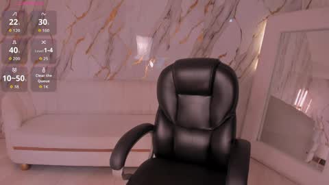 Amber  online show from 18, 4, 2026