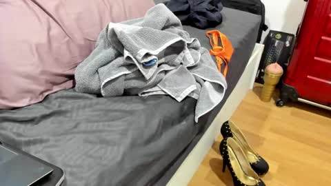 Amber online show from 19, 1, 2025