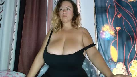 Snapshot of amberlissi chatting on 19, 5, 2026 LISSY online show from 19, 5, 2026