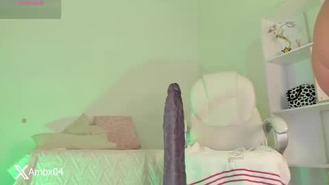 Amber online show from 5, 12, 2025