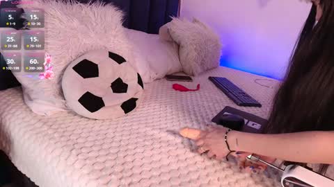 Snapshot of ambermoss_ chatting on 8, 12, 2024 Amber online show from 8, 12, 2024