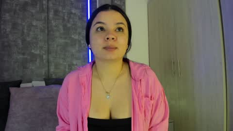Snapshot of amberrferreira chatting on 4, 12, 2024 Amber Ferreira online show from 4, 12, 2024