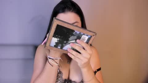 Snapshot of amberrferreira chatting on 10, 12, 2024 Amber Ferreira online show from 10, 12, 2024