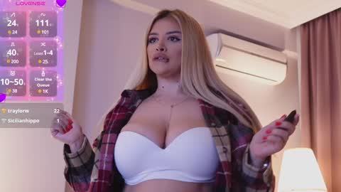 Amberseyes online show from 5, 2, 2025