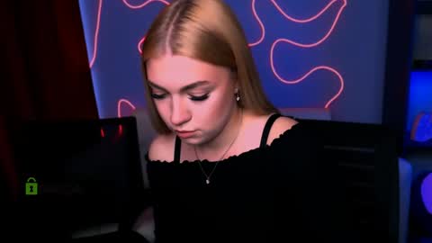 Snapshot of amelaya chatting on 11, 5, 2026 amelaya online show from 11, 5, 2026