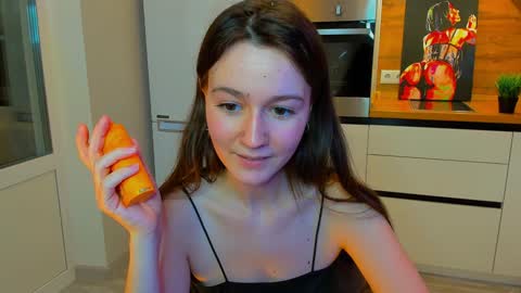 Snapshot of ameli_moon chatting on 10, 12, 2024 Eileen online show from 10, 12, 2024