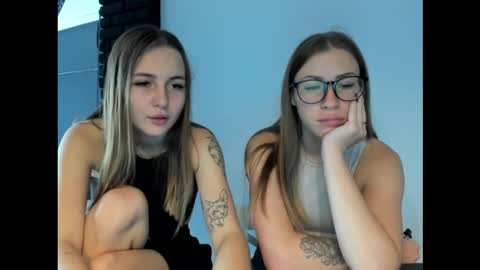 Snapshot of amelia_gold9 chatting on 24, 9, 2025 amelia_gold9 online show from 24, 9, 2025