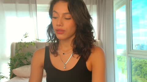 amelia_mee online show from 7, 4, 2026