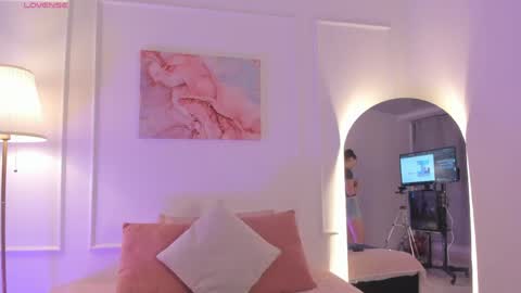 Amelia  online show from 26, 5, 2026