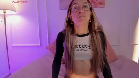 Snapshot of amelia_sanz chatting on 1, 7, 2026 Amelia online show from 1, 7, 2026