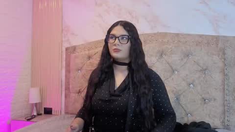 Snapshot of ameliacastell chatting on 2, 3, 2026 AMELIA CASTELL online show from 2, 3, 2026