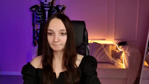 Snapshot of ameliamalina chatting on 24, 10, 2025 Amelia online show from 24, 10, 2025