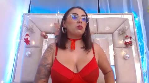 Chloe online show from 4, 12, 2024