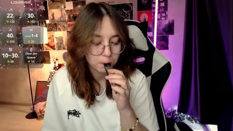 Amelia online show from 4, 10, 2025