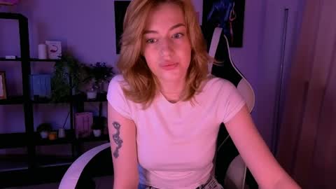 ameliarosaline online show from 4, 6, 2026