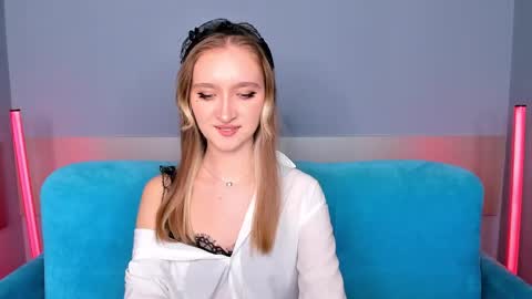 ameliawise online show from 14, 2, 2025