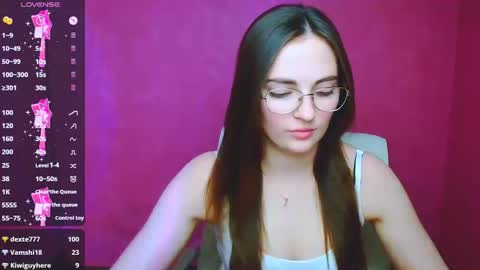 Amelie online show from 5, 1, 2025