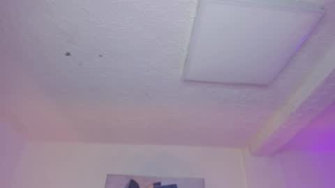 Amelie Jons online show from 10, 1, 2025
