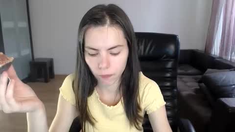 Amelie online show from 12, 9, 2025
