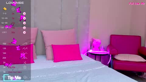 AmeliRoyse online show from 12, 10, 2025