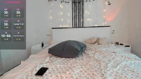 Aylin  online show from 1, 3, 2025