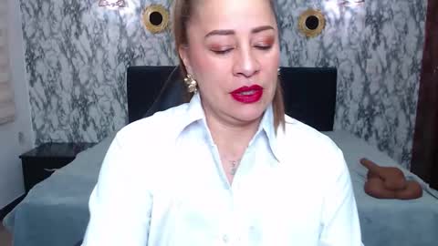 Amell Thomson online show from 15, 10, 2025