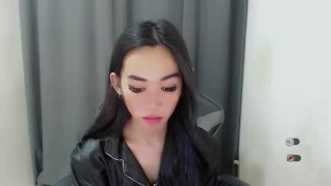 Snapshot of ami_lewis chatting on 2, 3, 2025 JOANNA online show from 2, 3, 2025