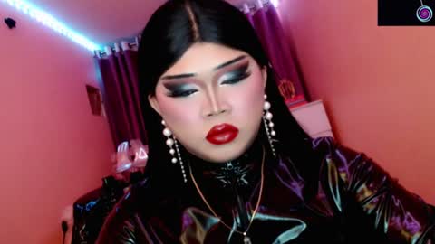 Snapshot of amiadoll chatting on 8, 6, 2026 Queen Mireska online show from 8, 6, 2026