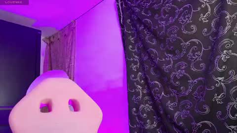 Snapshot of amicuper chatting on 15, 7, 2026 Amy online show from 15, 7, 2026