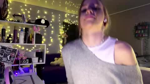 Amily online show from 21, 2, 2026