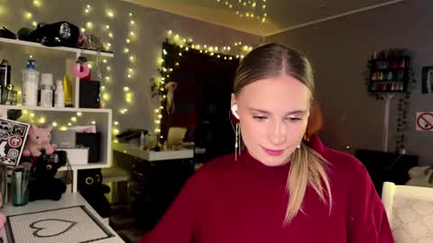 Snapshot of amily_sunray chatting on 21, 3, 2026 Amily online show from 21, 3, 2026