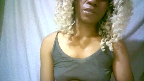 aminah01 online show from 2, 1, 2025